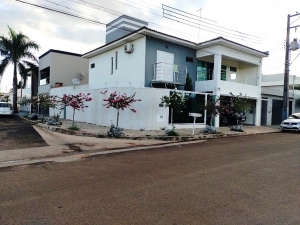 LINDO SOBRADO EM BAIRRO NOBRE. REF. 1365