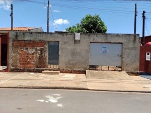 SOBRADO EM CONSTRU&Ccedil;&Atilde;O - BOA OPORTUNIDADE REF. 1205